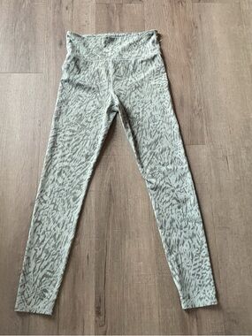 GAP Light Sage Patterned Leggings